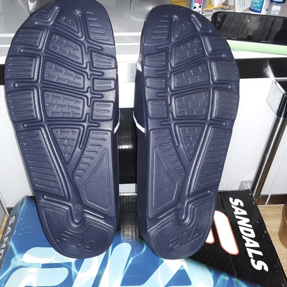 Fila women's sleek slide sandals - Picture 8 of 14